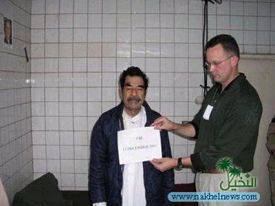 تصاوير منتشرنشده اي از صدام در زندان
