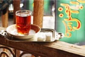 خوردن چای در سحر ممنوع