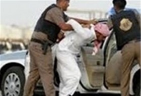 ادامه برخوردهای سرکوبگرانه رژیم سعودی با فعالان سیاسی/ بازداشت دوفعال حقوق بشر از سوی نیروهای امنیتی