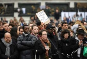 تظاهرات فرانسوی ها علیه فساد نامزدهای انتخابات 2017 ریاست جمهوری