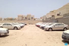 خودروهای میلیاردی در دبی خاک می‌خورد! + تصاویر