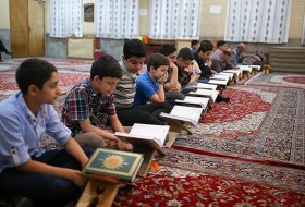 آموزش ۳۰۰ قرآن‌آموز در مؤسسات و خانه‌های قرآن زابل