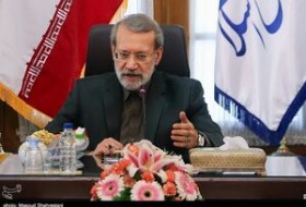 توضیحات لاریجانی درباره شکست توطئه نفتی آمریکا علیه ایران