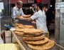 وقتی وزن چانه بیماری های ویروسی از وزن چانه نان در نانوایی ها سنگین تر است/ علت تشکیل صف های طولانی چیست؟